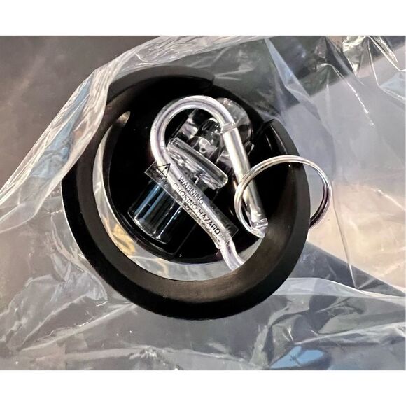 The Lion King Drinking Bottle New In Box - Picture 9 of 9